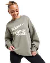 將圖片載入圖庫檢視器 Nike NSW Oversized Fleece Crewneck Sweatshirt in Dark Stucco - Bisy Clothing