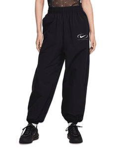 Nike NSW Woven Loose Fit Joggers in Black - Bisy Clothing