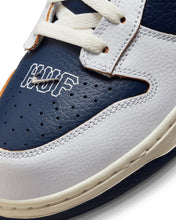 Load image into Gallery viewer, Nike SB Dunk Low HUF New York City ⏐ Size US11 - Bisy Clothing