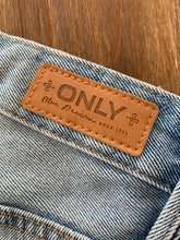 Load image into Gallery viewer, ONLY Size 29 Denim Blue Cut Off Shorts Womens NOV6121 - Bisy Clothing