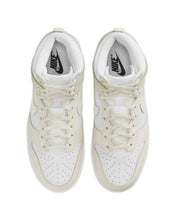 Load image into Gallery viewer, Nike Dunk High Sail Gum Womens