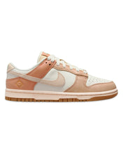 Load image into Gallery viewer, Nike Dunk Low SE Womens &#39;Australia&#39; ⏐US8W