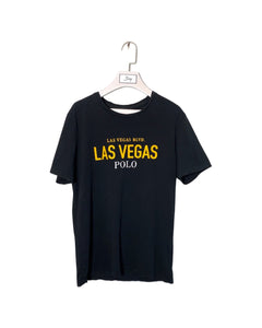 POLO Size M Ralph Lauren ‘Las Vegas Blvd’ S/S T-Shirt Black MAR2222 - Bisy Clothing