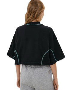 Reebok CL Heritage Grpaphic T-Shirt Cropped in Black - Bisy Clothing