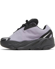 Load image into Gallery viewer, Yeezy 700 MNVN Geode (Infants) - Bisy Clothing