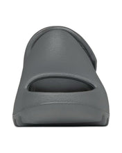 將圖片載入圖庫檢視器 Yeezy Slide in Slate Grey (Infants) - Bisy Clothing