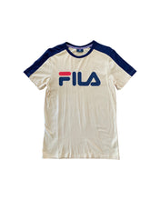 Load image into Gallery viewer, FILA Size XS Spellout Logo T-Shirt Gold and Navy NOV2621