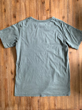 Load image into Gallery viewer, BANKS Size L Green/Grey Print T-Shirt Men&#39;s