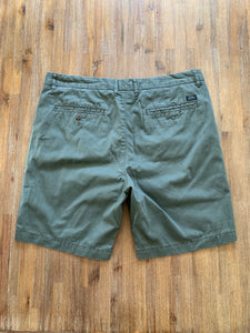 Globe Chino Shorts in Khaki Green