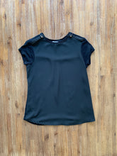 Load image into Gallery viewer, WITCHERY Size XXS Sleeveless Blouse in Black Women&#39;s AUG122
