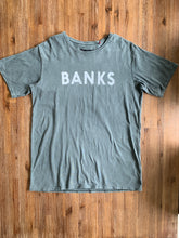 Load image into Gallery viewer, BANKS Size L Green/Grey Print T-Shirt Men&#39;s