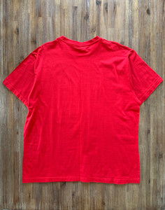 VINTAGE Size 2XL Darwin N.T Ready for Battle Aboriginal Art Red T-shirt Men's DEC125