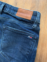 Load image into Gallery viewer, Tommy Hilfiger W26 L26 Nora Mid Rise Skinny Stretch Denim Blue Jeans Women&#39;s (MA173)