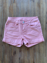 將圖片載入圖庫檢視器 WITCHERY Size 6 Denim Shorts in Pink Womens JAN46