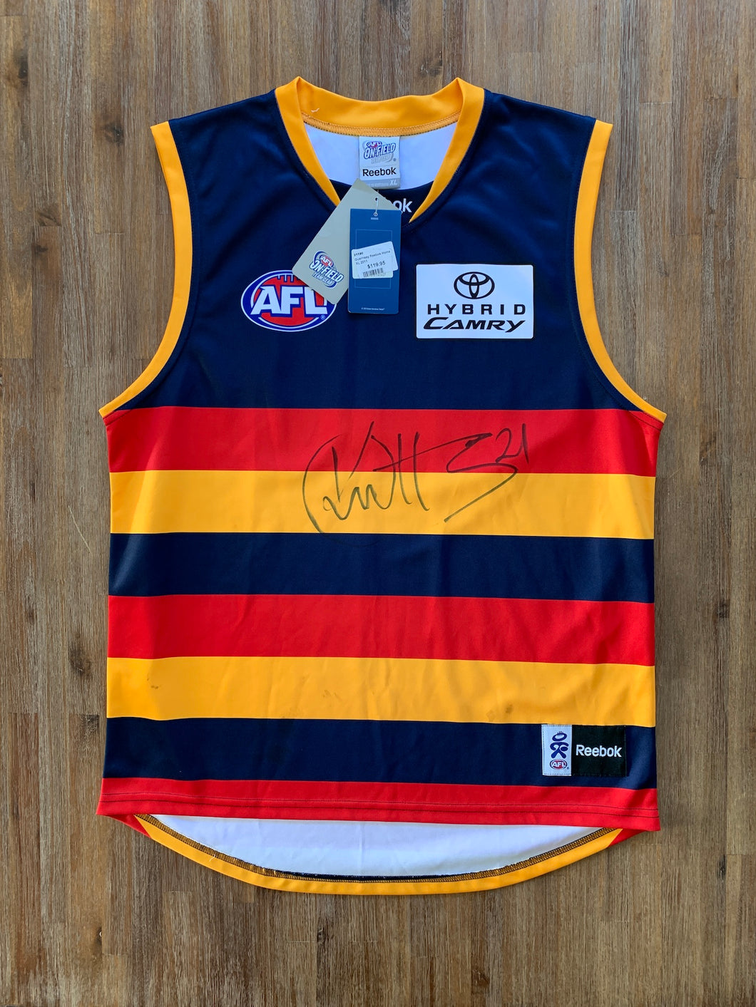 REEBOK Size XL New AFL Adelaide Crows Signed Team Jersey Mens JAN58