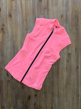 將圖片載入圖庫檢視器 LORNA JANE Size XS Sleeveless Jacket in Salmon Pink Women&#39;s