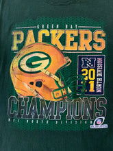 Load image into Gallery viewer, NFL Size M (UNISEX) Vintage 2011 Green Bay Packers Champions T-Shirt  JUL5921