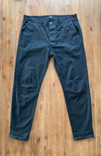 Load image into Gallery viewer, NEUW Size 35&quot; Stretch Pant in Black Men&#39;s JAN146