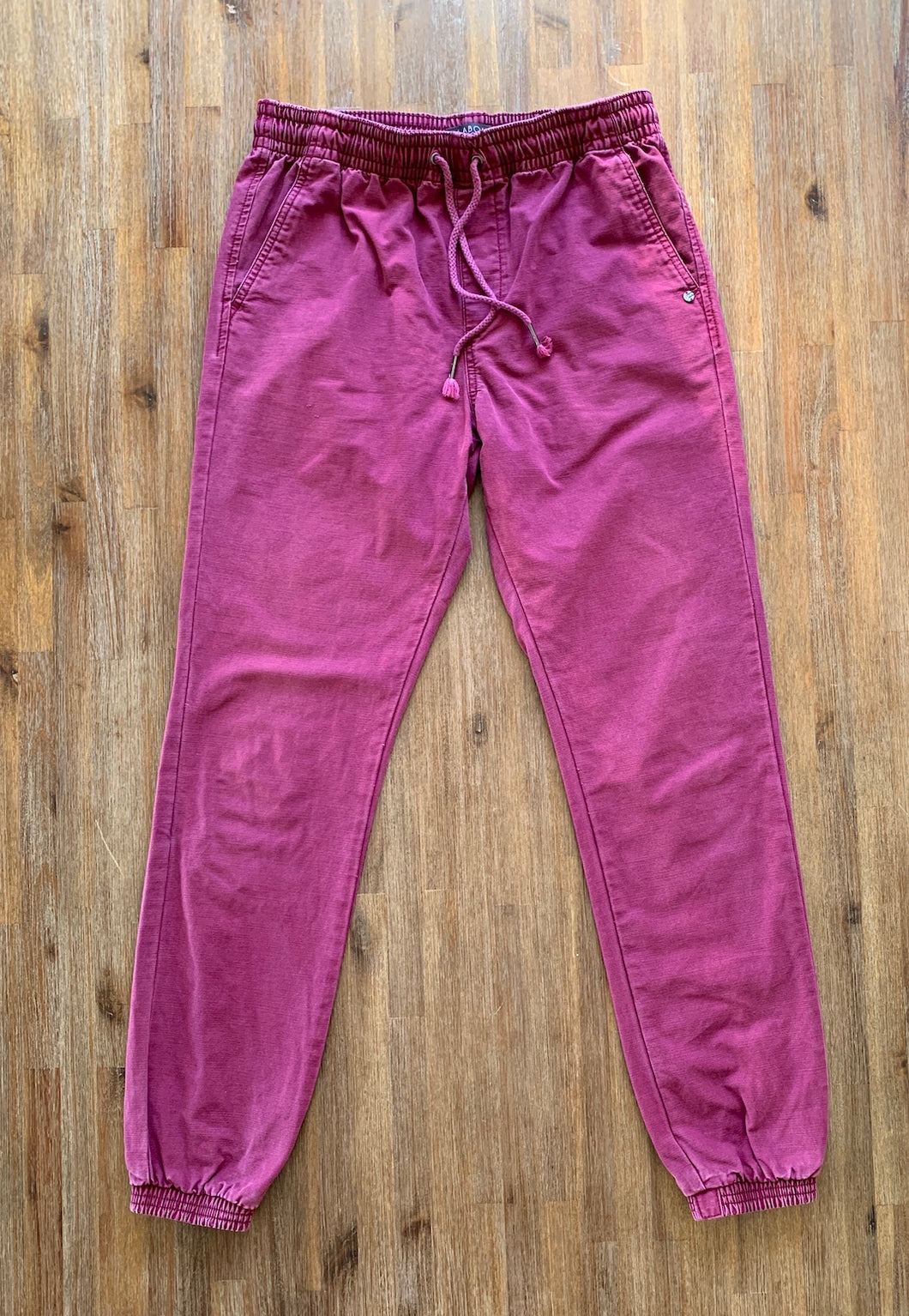BILLABONG Size 8 Cuffed Pants in a Retro Marone DEC129