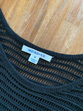 Load image into Gallery viewer, Indigo + Co Size M Perforated Knit Throw Over Jumper Black Womens DEC98