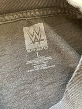 Load image into Gallery viewer, WWE Size L Seth ‘Freakin’ Rollins Wrestling T-Shirt Black 450522