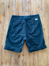 Load image into Gallery viewer, RODD &amp; GUNN Size W32 Chino Shorts in Navy Blue Mens FEB51