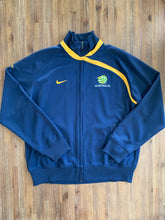Load image into Gallery viewer, NIKE Size XL Football Australia Blue and Gold Zip Jumper Men&#39;s