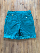 Load image into Gallery viewer, R.M WILLIAMS Size 8 2018 Commonwealth Games Shorts in Green NEW Women&#39;s OCT135