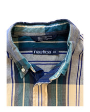 將圖片載入圖庫檢視器 NAUTICA Size L Vintage Plaid L/S Button Shirt Men&#39;s