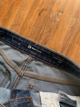 將圖片載入圖庫檢視器 LEVI&#39;S Size W28 Classic Rise Bold Curve Slim Denim Blue Jeans Women&#39;s OCT42