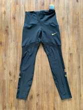 Load image into Gallery viewer, NIKE Size XS NEW Running Speed Tight Women&#39;s