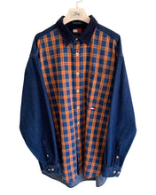 Load image into Gallery viewer, TOMMY HILFIGER Size L/XL Vintage Long Sleeve Shirt in Plaid (Denim / Corduroy Collar)