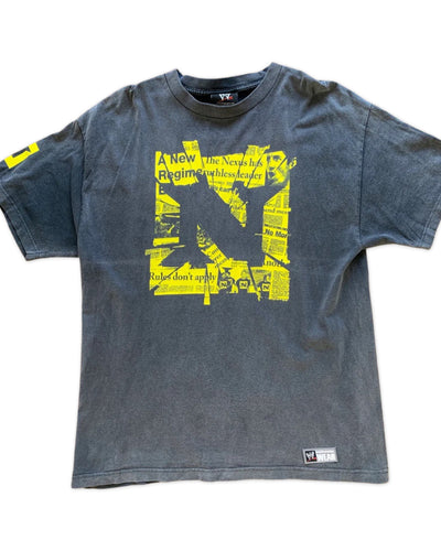 WWE⏐ The Nexus Wrestling Faded S/S T-Shirt Men's<br /> Size XL